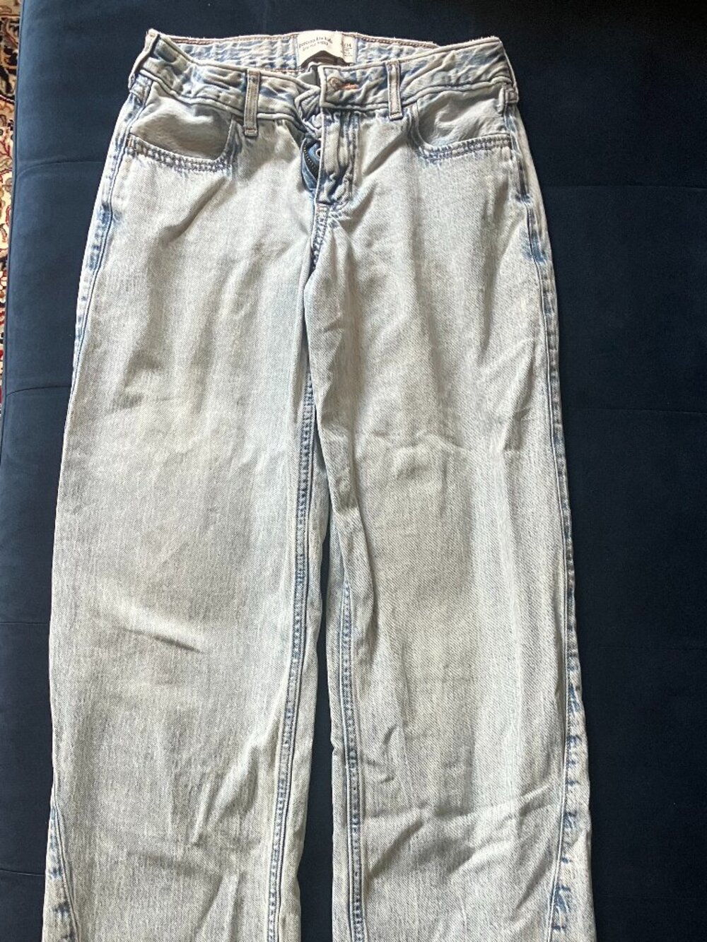 Abercrombie low-rise baggy jeans size 13/14